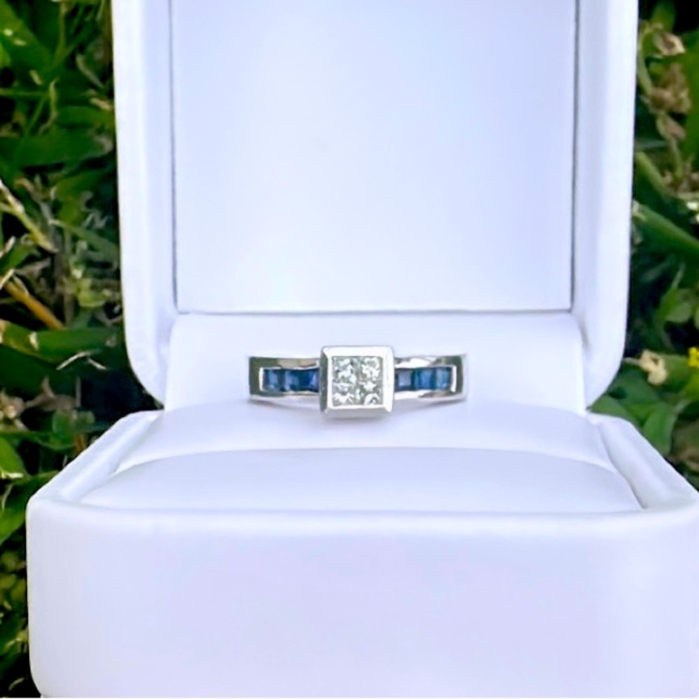 14K White gold, diamond and sapphire ring, size 7.